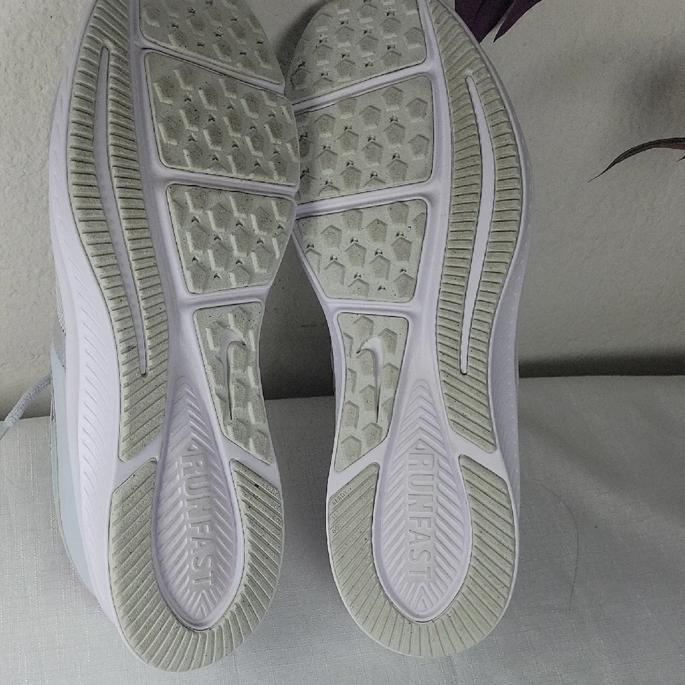 Nike Star Youth Big Girls  Gray and Purple Athletic Size 5y Running Shoes